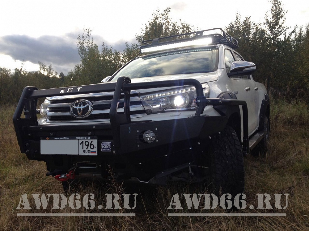 Toyota HiLux 2017 MT 33''