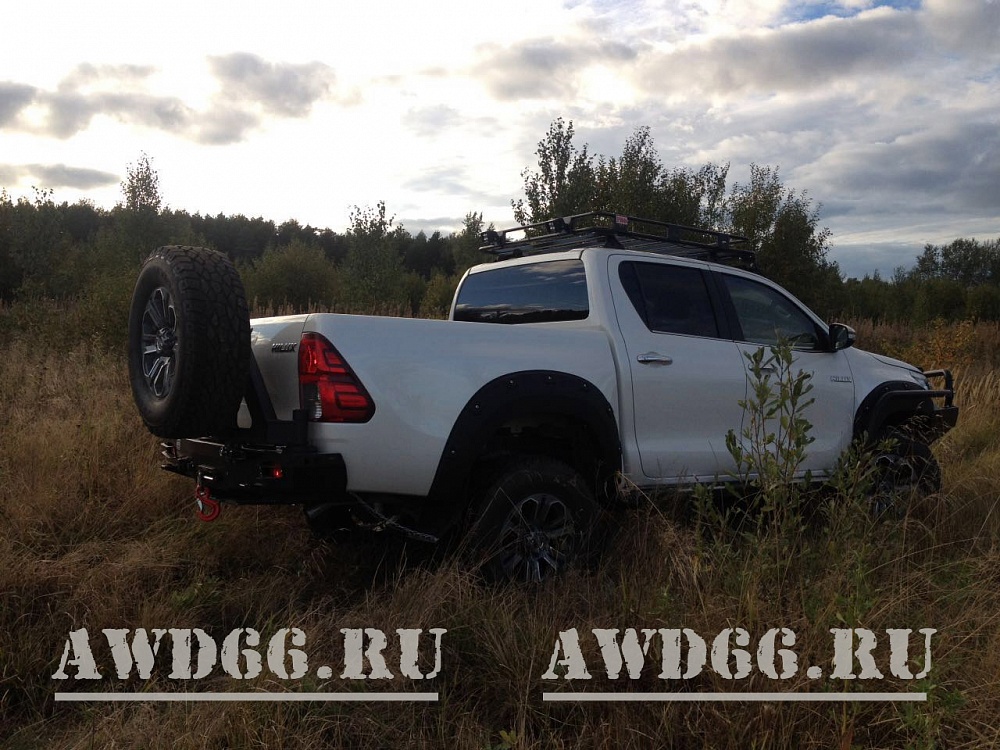 Toyota HiLux 2017 MT 33''