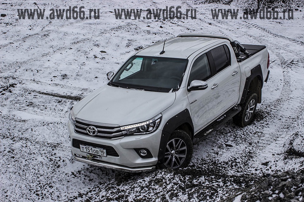 Toyota HiLux revo AT 32" лайт