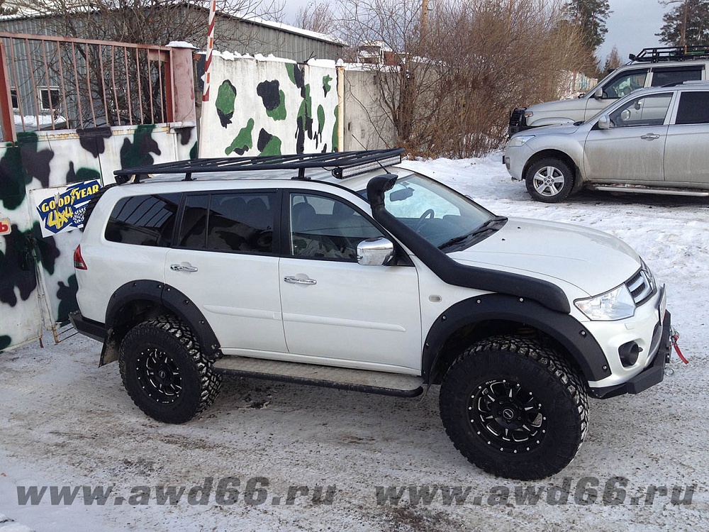 Mitsubishi Pajero Sport AT 35"