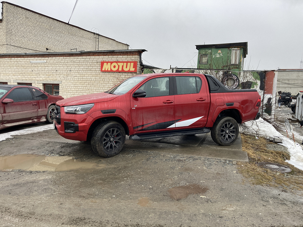 Toyota Hilux установка пневмоподвески