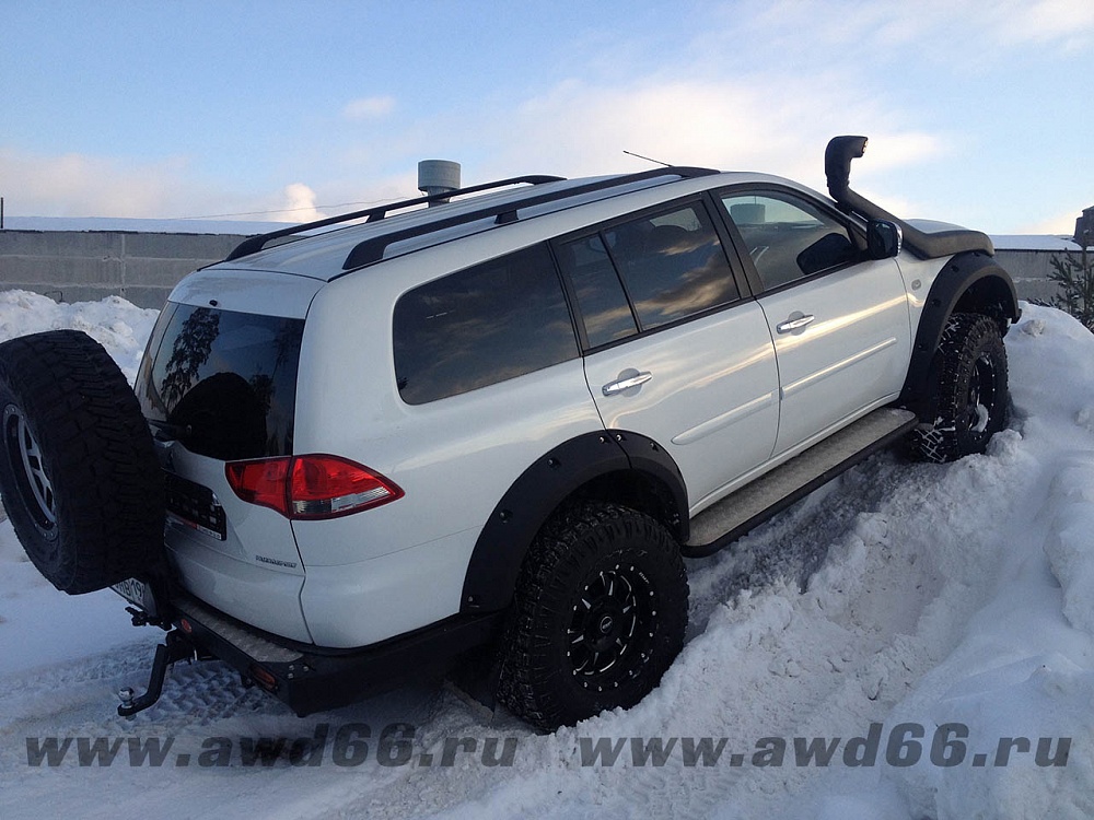 Mitsubishi Pajero Sport AT 35"