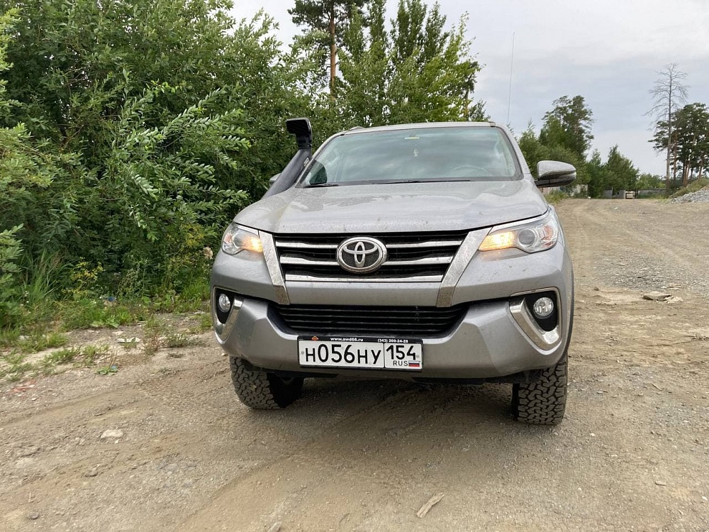 Toyota Fortuner AT 31"