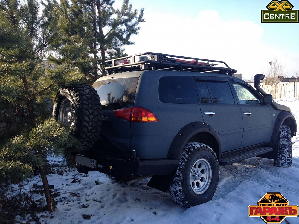 Mitsubishi Pajero Sport MT 35''