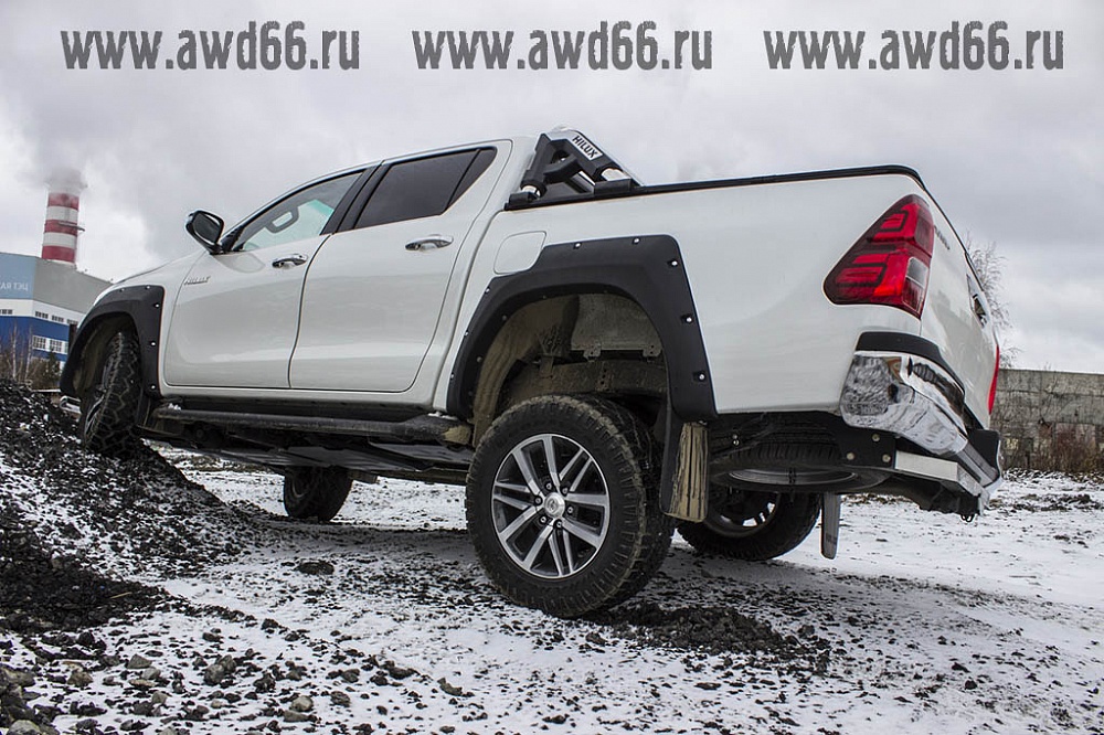 Toyota HiLux revo AT 32" лайт