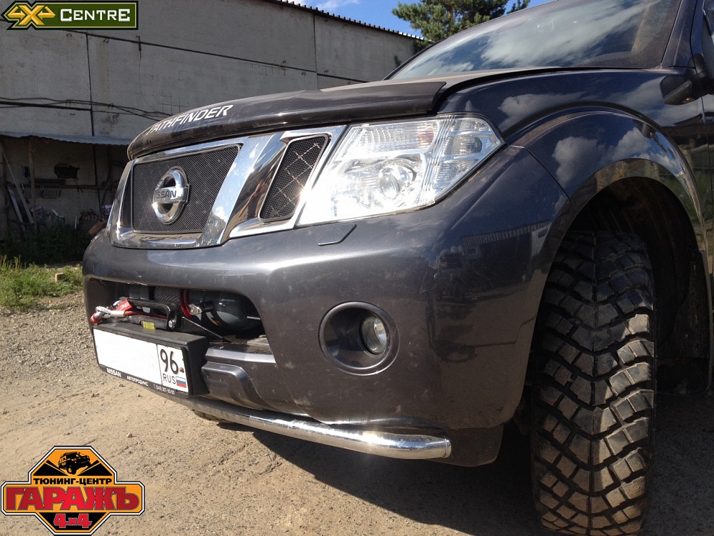 Nissan Pathfinder MT 32"