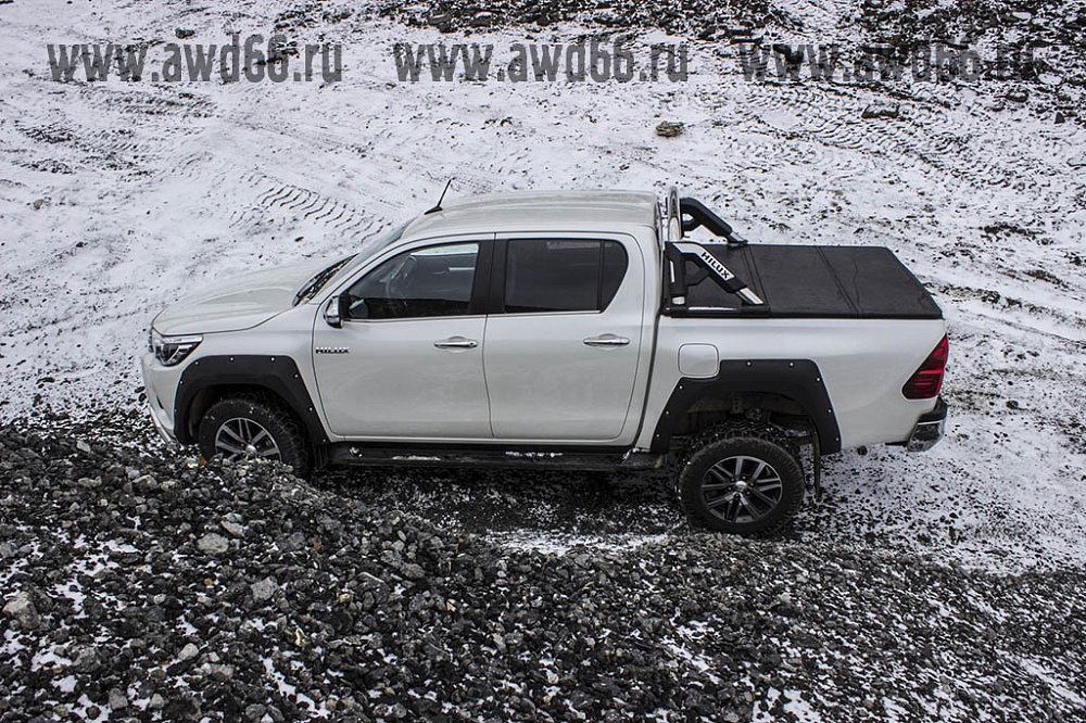 Toyota HiLux revo AT 32" лайт