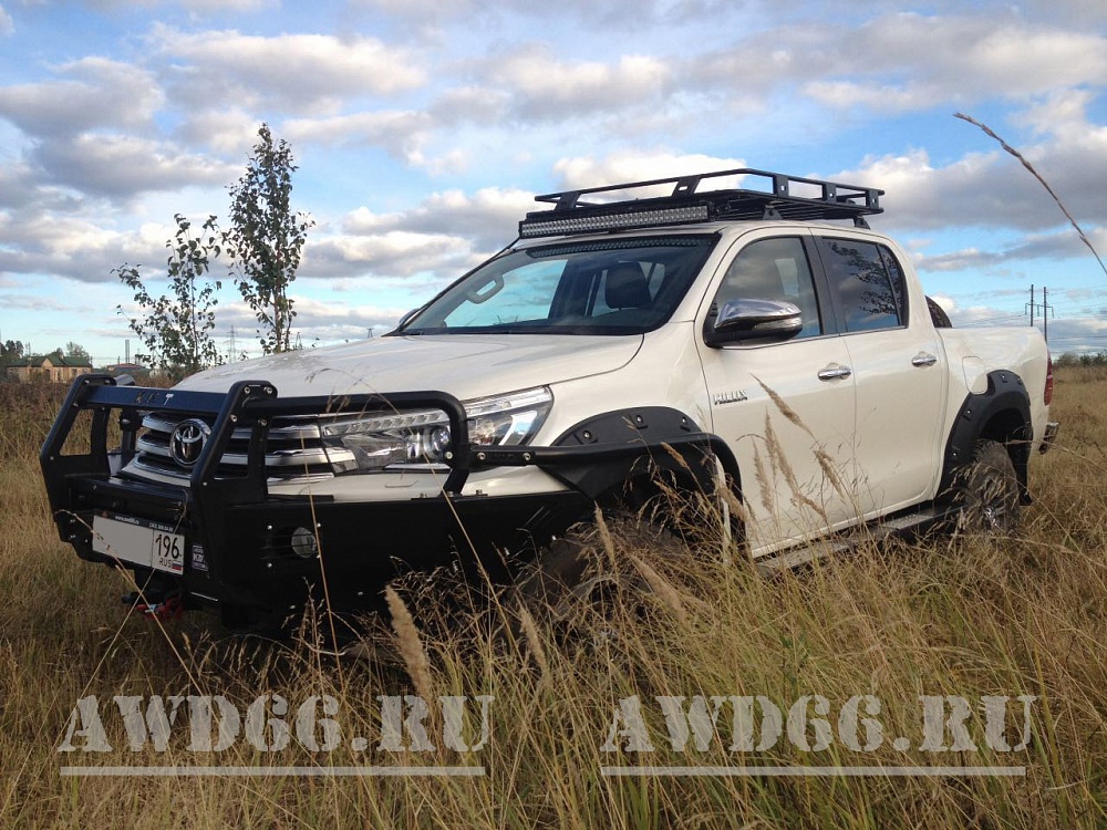 Toyota HiLux 2017 MT 33''