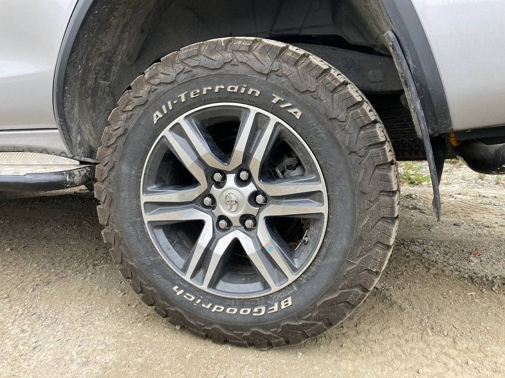 Toyota Fortuner AT 31"