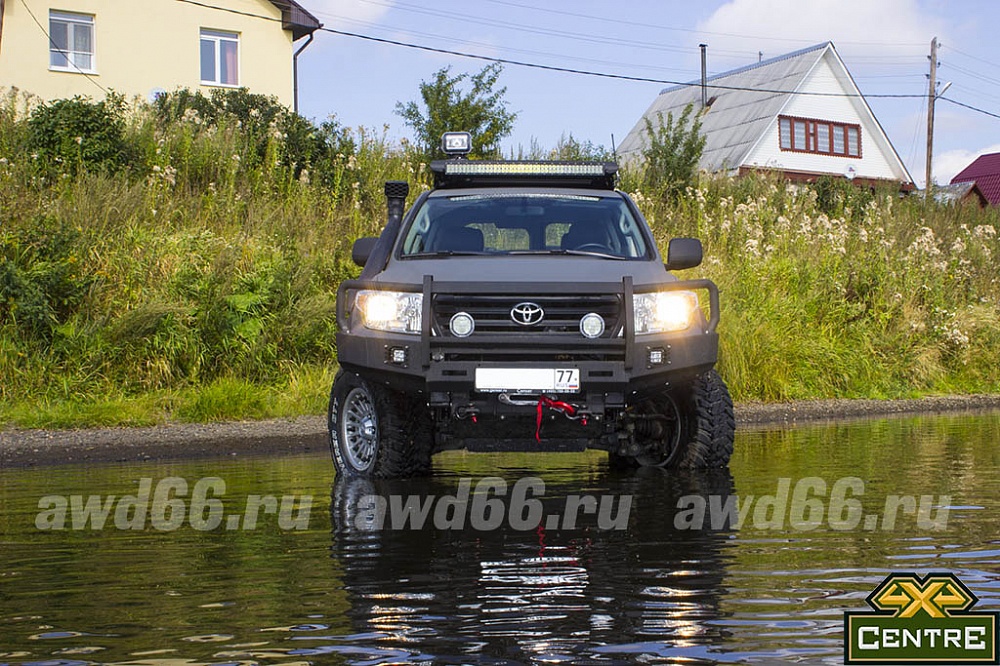 Toyota Land Cruiser 205 MT 35"