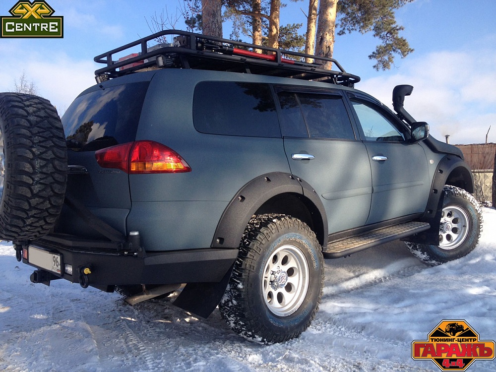 Mitsubishi Pajero Sport MT 35''