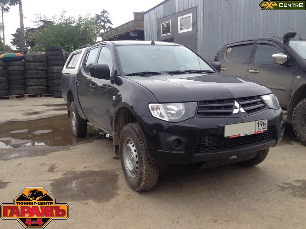 Mitsubishi L200 MT 32"