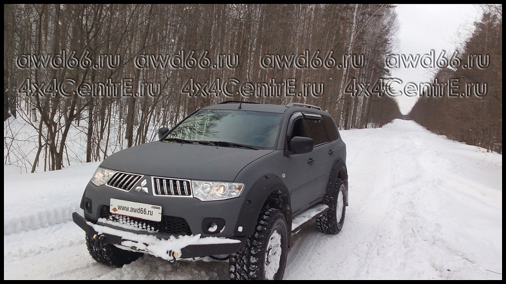 Mitsubishi Pajero Sport MT 35''