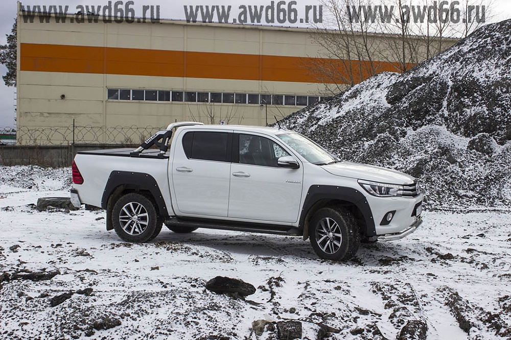 Toyota HiLux revo AT 32" лайт