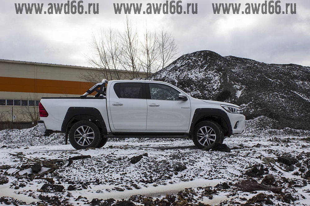 Toyota HiLux revo AT 32" лайт